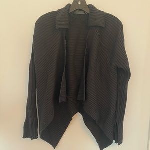 Black collared cardigan